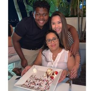 Meet your Posher, Ciera